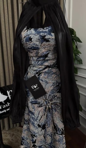 فستان منيره الانيقة