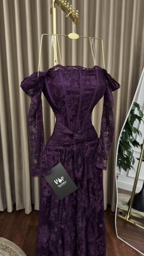 فستان اثيله الانيقة