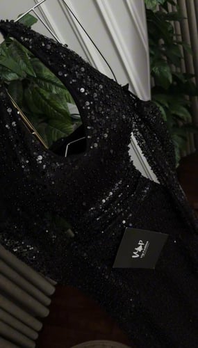 فستان منال الانيقة