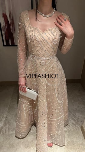 فستان كارلا الانيقة