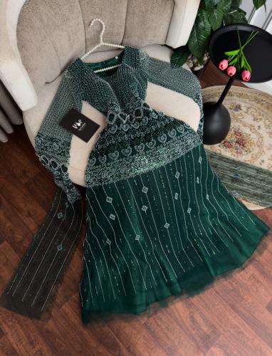 فستان هبة الانيقه