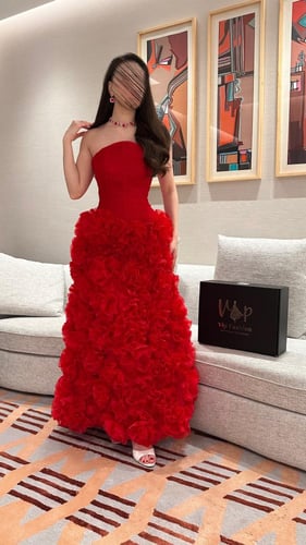 فستان نيلاي الانيقة