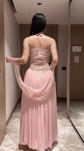 فستان فيريلا الانيقة