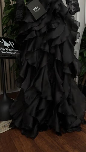 فستان إكيز الانيقة