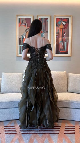 فستان انخيلا الانيقة