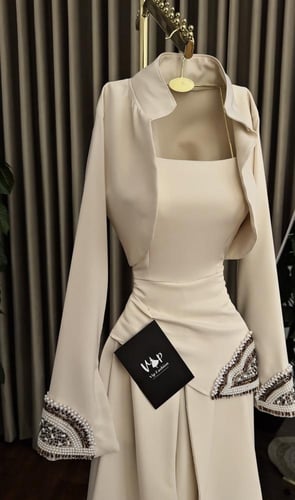 فستان عهود الانيقة