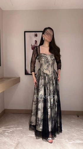 فستان أديلا الانيقة