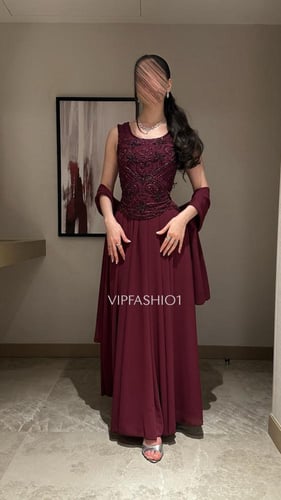 فستان ياسمينا الانيقة