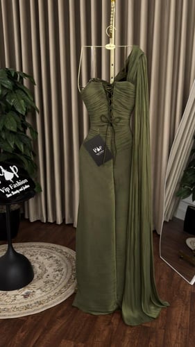 فستان ارينا الانيقة