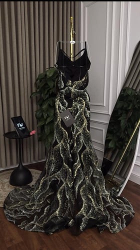 فستان رنيم الانيقه