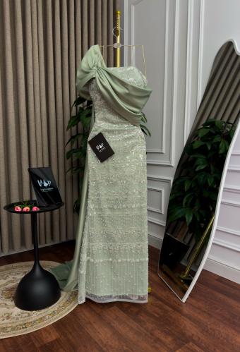 فستان سهرة نارين