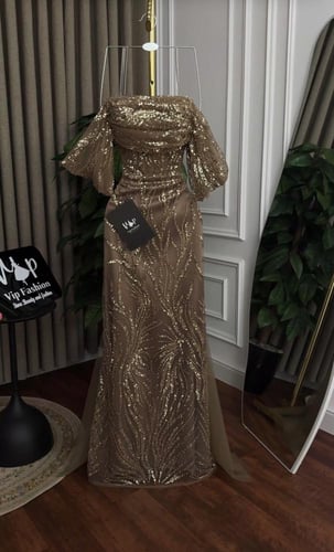 فستان سيرا الانيقه