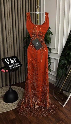 فستان رولز الانيقة