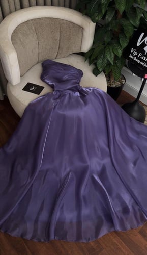 فستان رسيل الانيقه