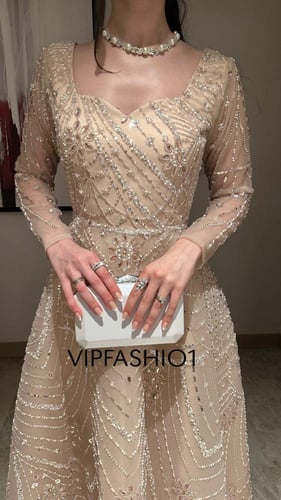 فستان كارلا الانيقة