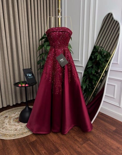 فستان نسرين الانيقة ١