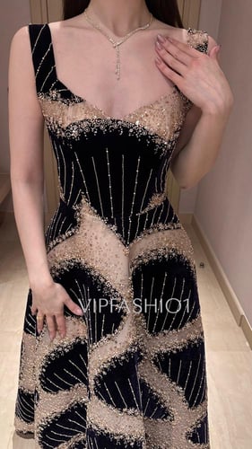 فستان ريناد الانيقة