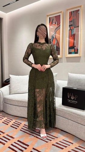 فستان وفاء الانيقة