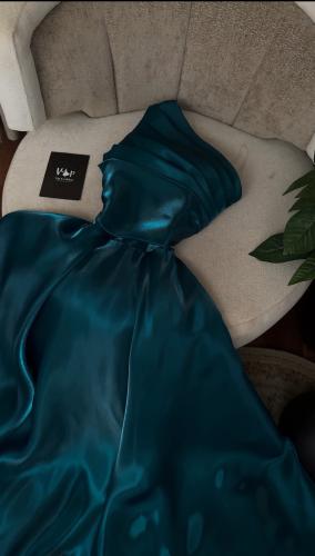 فستان رسيل الانيقه