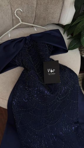 فستان زاهيه الانيق