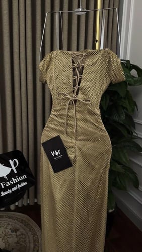 فستان أنجلينا الانيقة