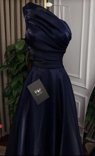 فستان رسيل الانيقه