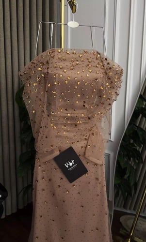 فستان هيلينا الانيقة