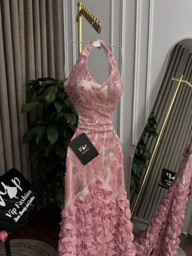 فستان جُلنار الانيقه