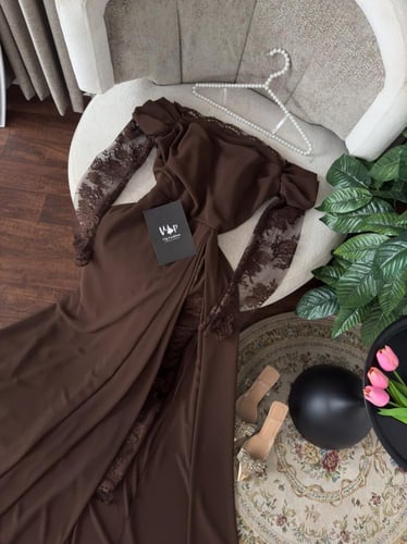 فستان موكا الانيق لونين