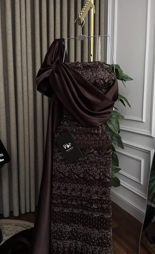 فستان سهرة نارين