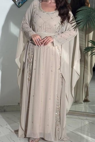 فستان شيفون مع فصوص كرستال