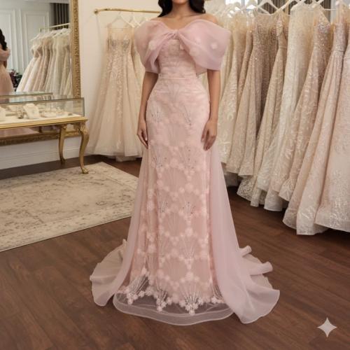 فستان سهره تُل كلفه تطريز مع ورد خرز وذيل وكلوش جا...