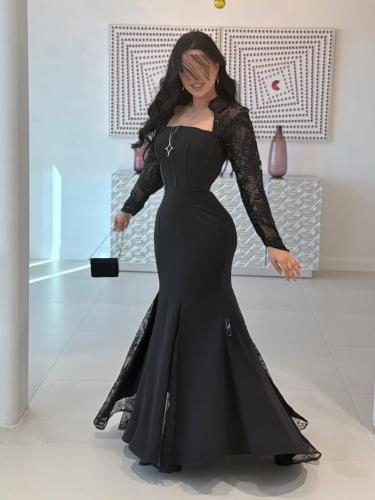 فستان باربي مع دانتيل وكلفه ترتر وخرز