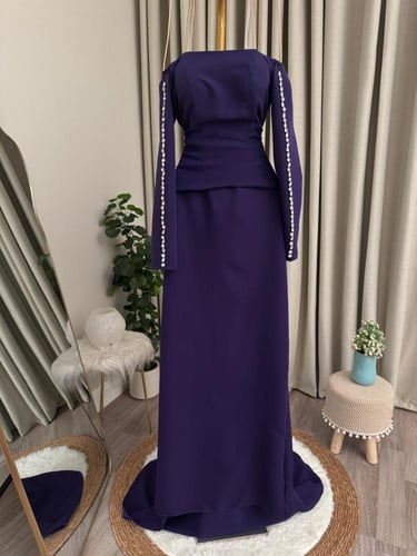 فستان كريب باربي مع بطانه وتطريز يدوي