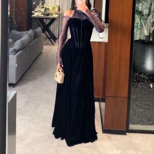 فستان مخمل كوري مع دانتيل