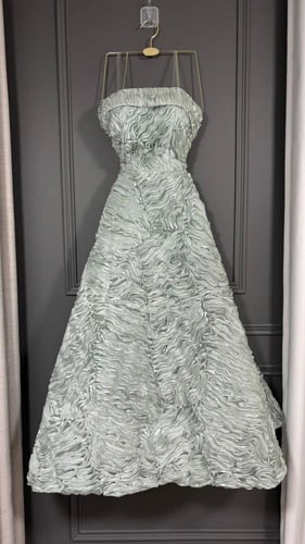 فستان باربي مع قماش سهره وبطانه