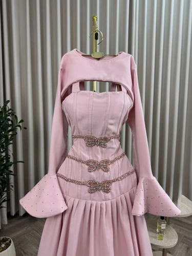 فستان باربي