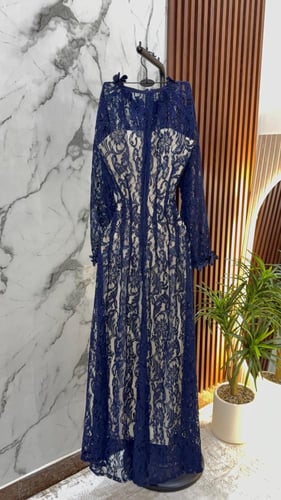 فستان دانتيل مبطن