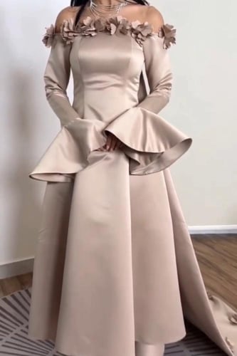 فستان ميكادو دبل كلوش وقص ليزر