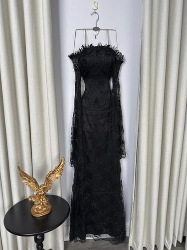 فستان دانتيل فصوص مع بطانه