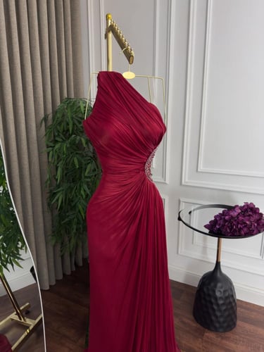 فستان سهره كرنكل كلوش مع تطريز يدوي