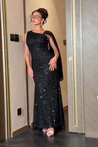 فستان كلفه سهره ترتر وبطانه باربي