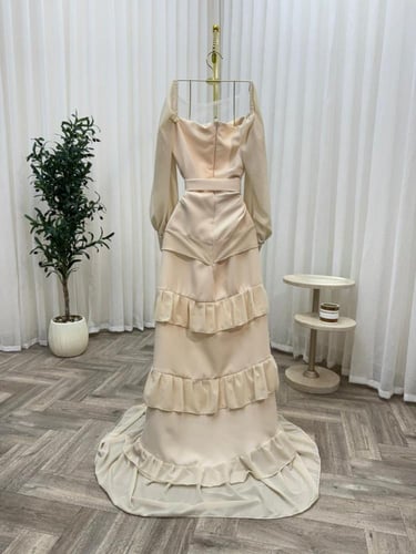 فستان باربي مع شيفون طبقات