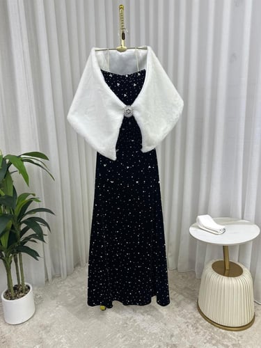 فستان جوخ مع تطريز لولو كامل