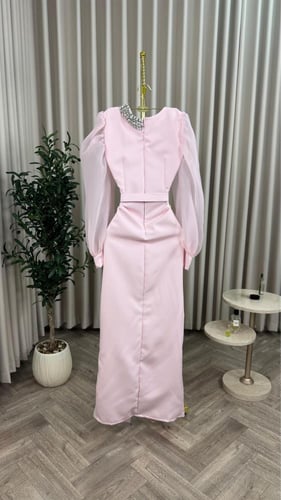 فستان باربي