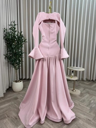 فستان باربي