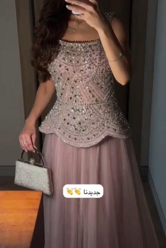 فستان سهره تطريز يدوي فاخر مع تُل كلوش