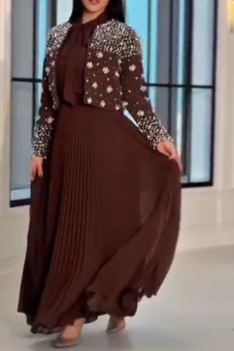 فستان باربي وجورجيت وتطريز يدوي