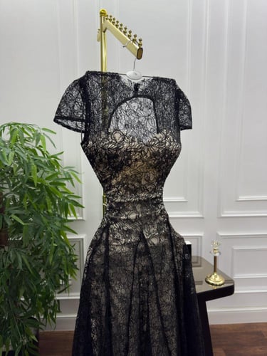 فستان دانتيل بطانه باربي