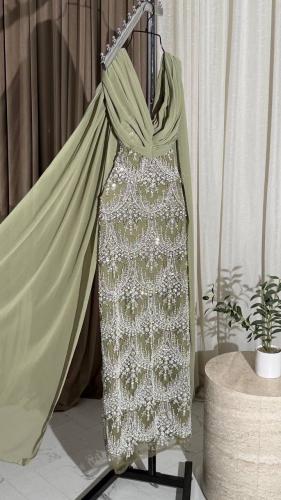 فستان تطريز مع شيفون جورجيت